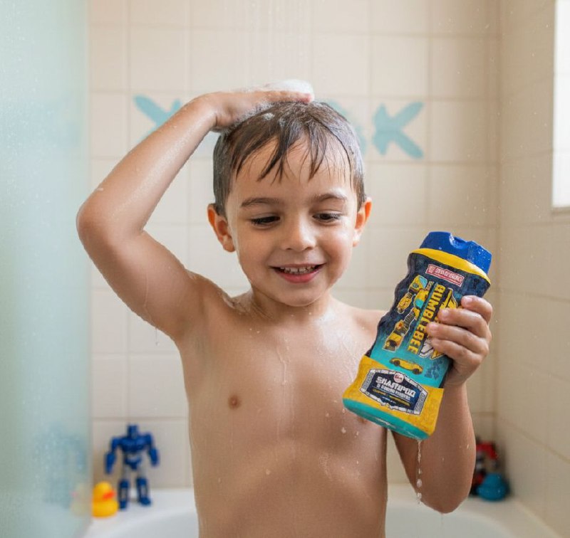 SHAMPOO PARA EL CABELLO Y ACONDICIONADOR 2 EN 1 CON TEMATICA DE BUMBLEBEE TRANSFORMERS 473ML