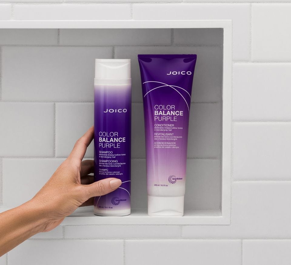 SHAMPOO MATIZADOR DE COLOR MORADO PARA CABELLO RUBIO COLOR BALANCE JOICO 300ML