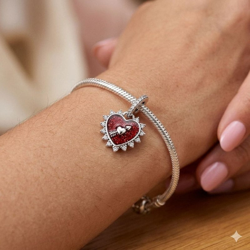 CHARM EN FORMA DE CORAZON PANDORA DE PLATA 9.25 PESO: 1.7G