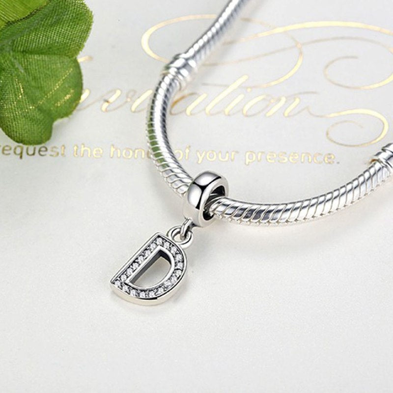 PCHARM791 LETRA D PANDORA PLATA 9.25