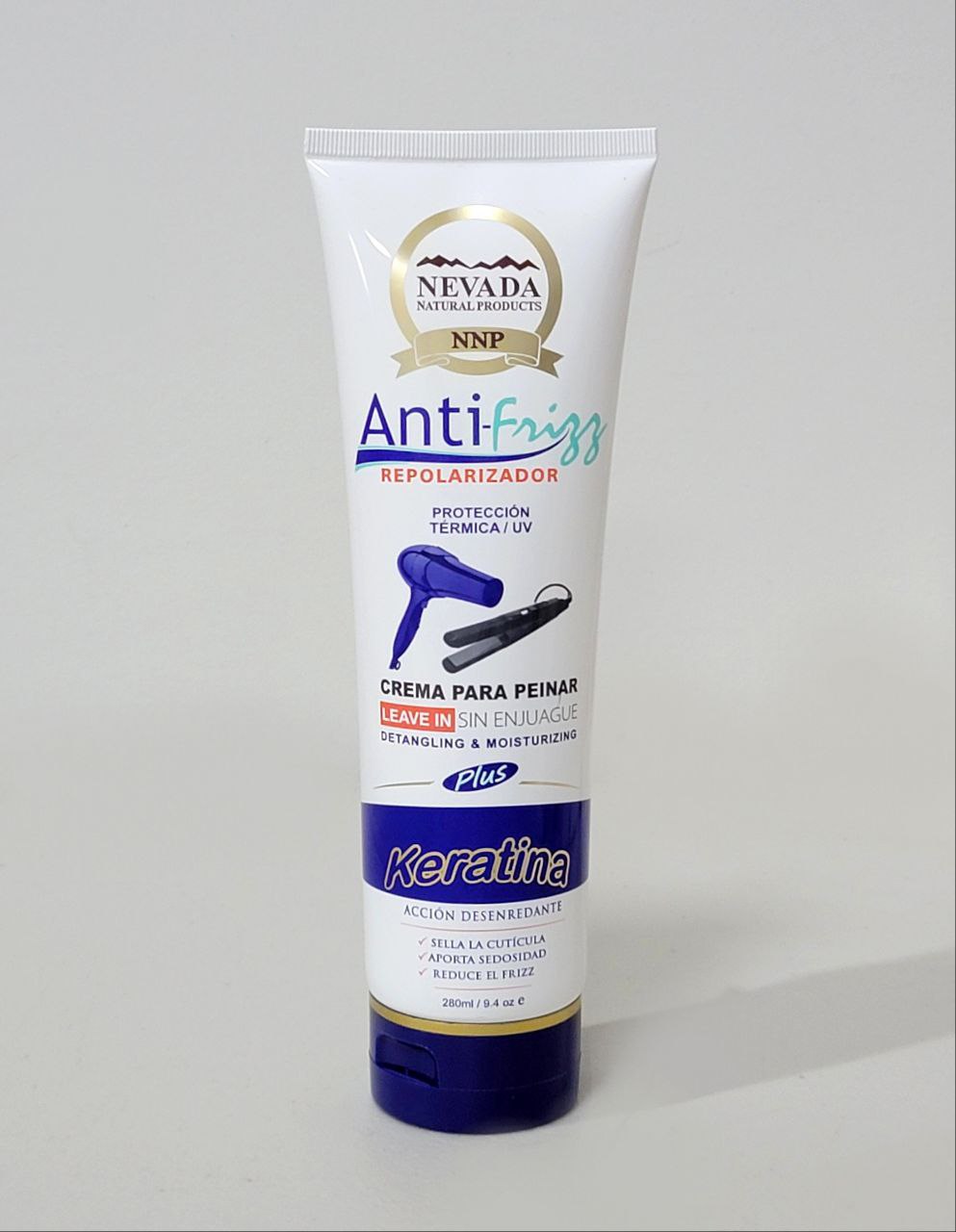 CREMA PARA PEINAR REPOLIZADORA ANTIFRIZZ CON QUERATINA VITAMINA E Y FILTRO UV NEVADA 280ML