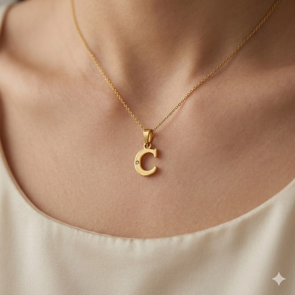 DIJE DE ORO 10K CON LETRA C 1CM PESO: 0.5G