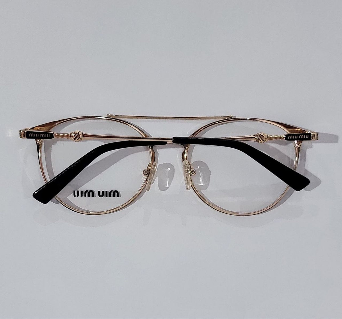 LENTES ORIGINALES PARA GRADUAR MIU MIU