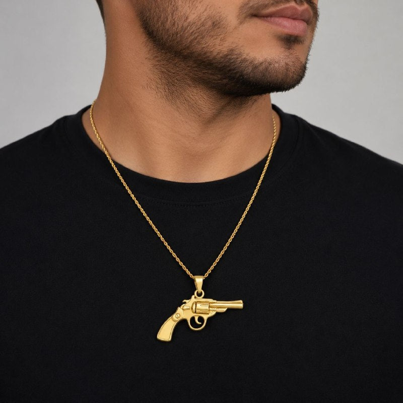 DIJE DE ENCHAPE PARA CADENA CON DISEÑO DE PISTOLA ARMA 5CM