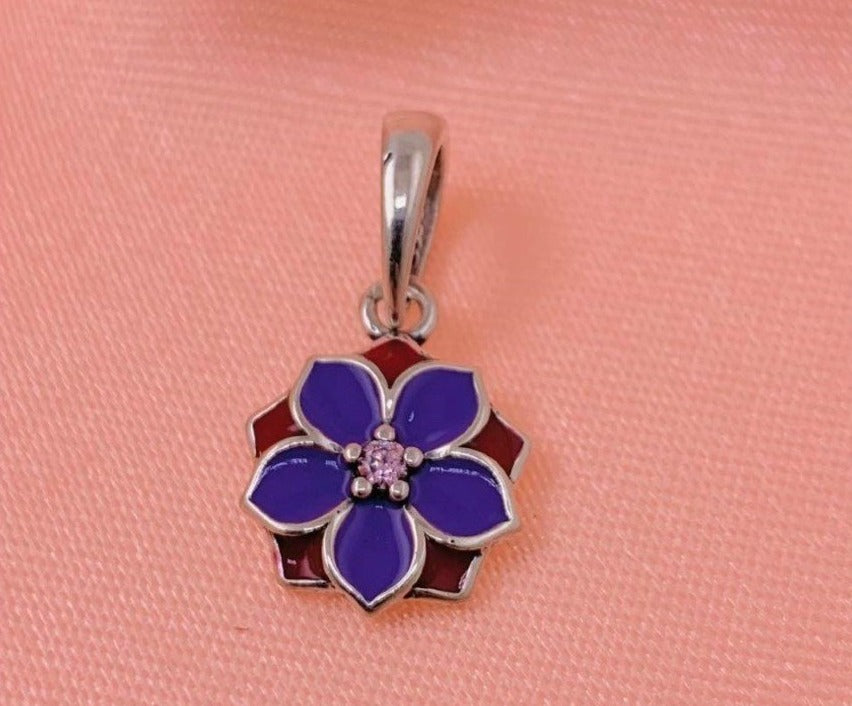 PCHARM2422 COLGANTE DE FLOR DE DOS COLORES