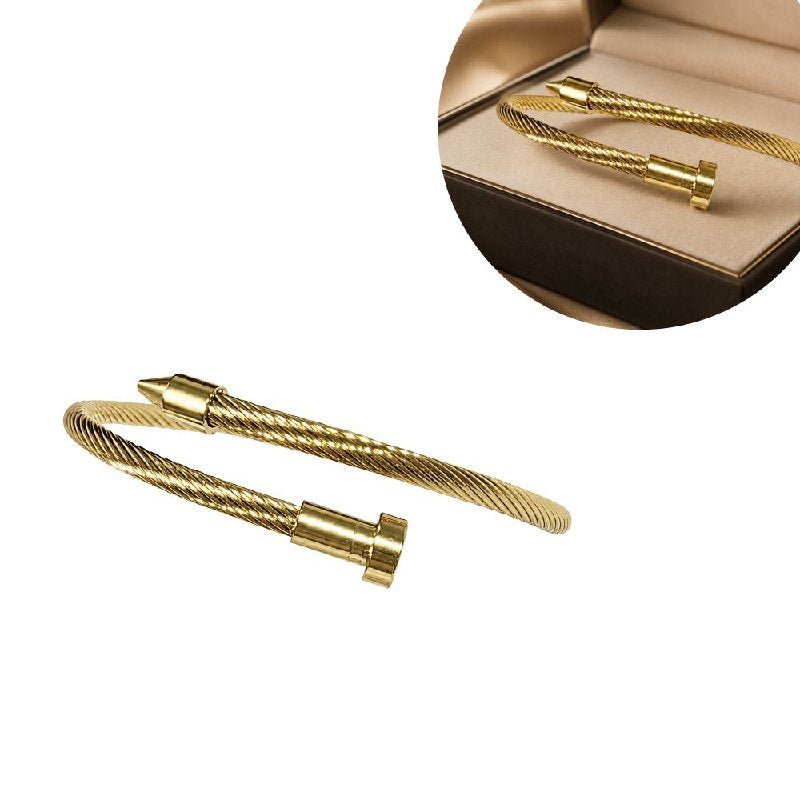 PULSERA DE ENCHAPE PARA DAMA CON DISEÑO DE CLAVO 7CM (DUPE DE CARTIER)