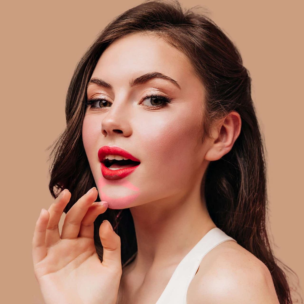 LIPSTICK VOLUMINIZADOR E HIDRATANTE TONO GLC751 FIRST LOVE PRETTY & PLUMP L.A. GIRL 3.2G