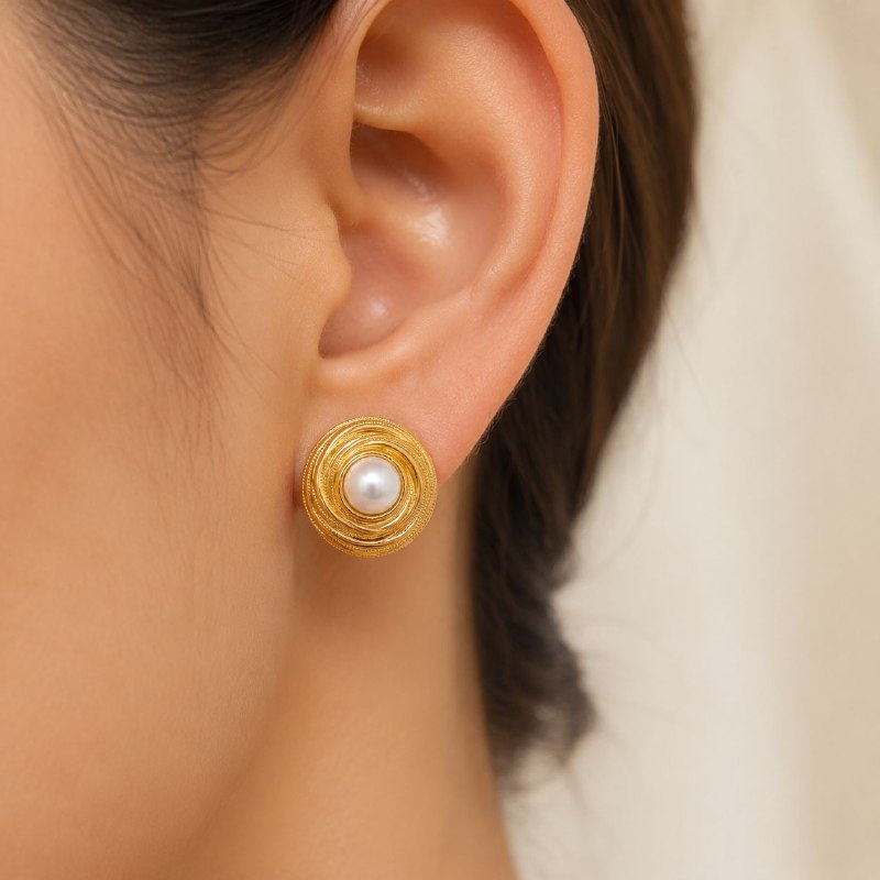 ARITOS DE ENCHAPE PARA DAMA CON DISEÑO EN ESPIRAL Y PERLA 2CM