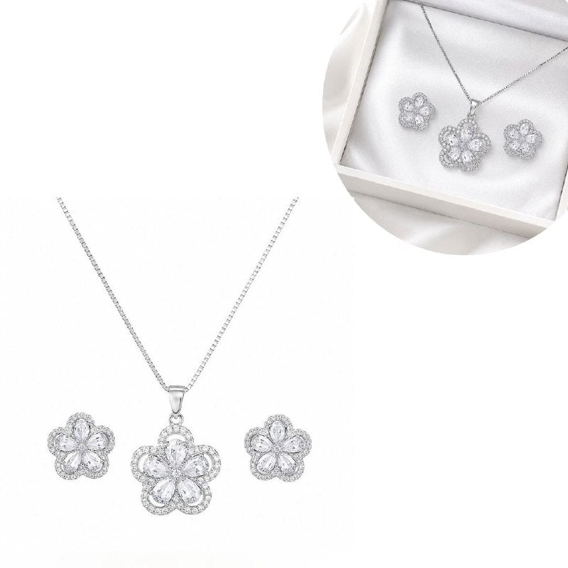 SET DE ENCHAPE PARA DAMA CADENA, DIJE Y TOPOS FLOR CRISTALINA CON CIRCONES EN GOTA Y HALO MICRO-PAVÉ