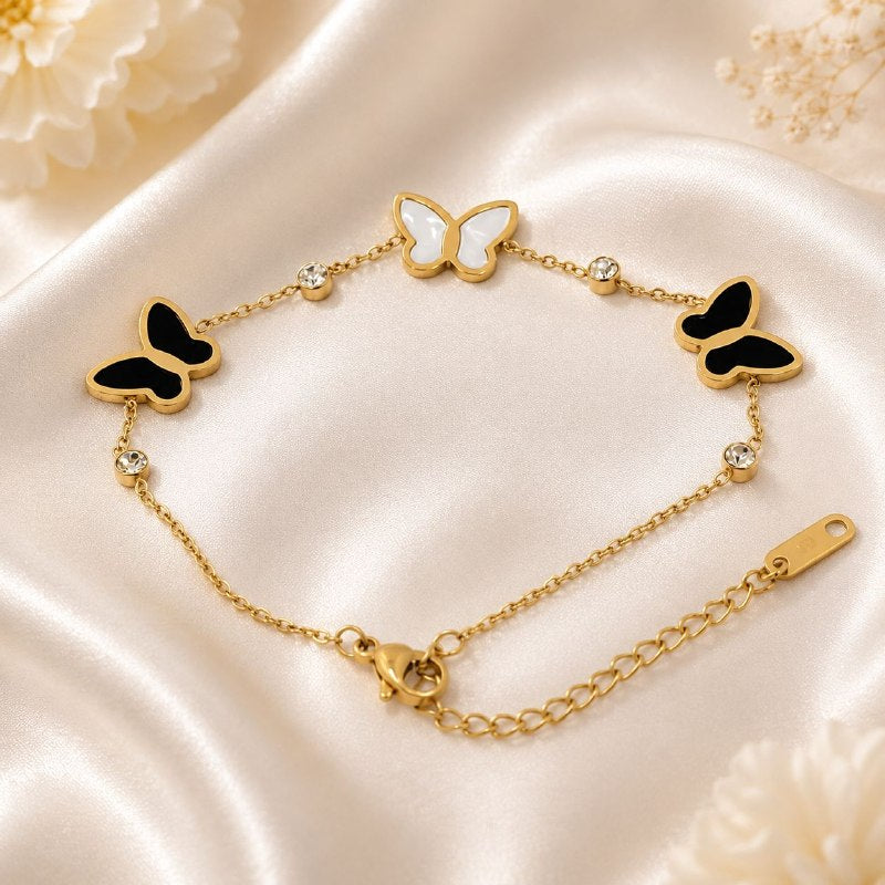PULSERA DE ENCHAPE PARA DAMA CON DISEÑO DE MARIPOSA 23.8CM