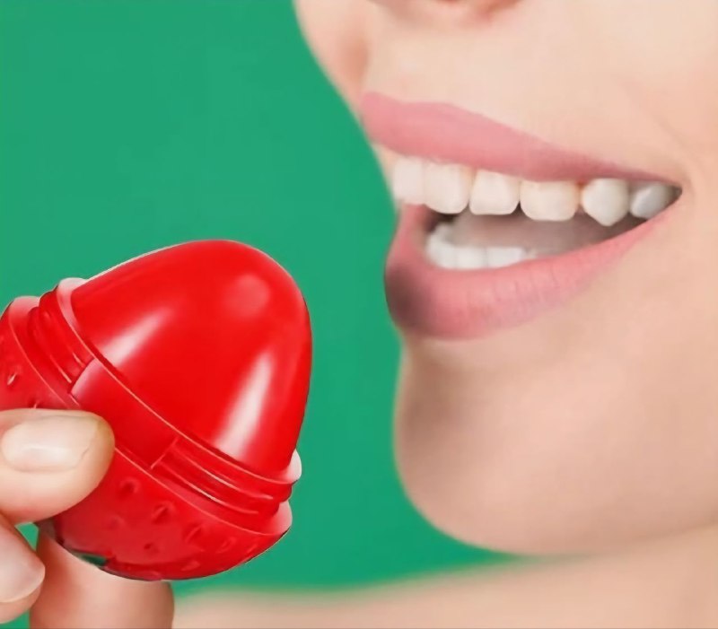 BRILLO LABIAL BALSAMO DE FRESA FAVORBEAUTY STRAWBERRY 9G
