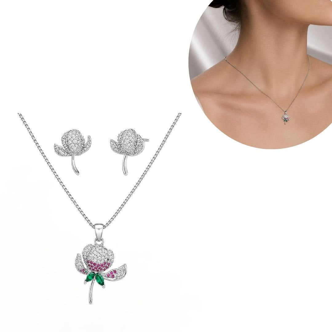 SET DE ENCHAPE PARA DAMA CADENA, DIJE Y TOPOS FLOR BOTÓN CON CIRCONES TRICOLOR
