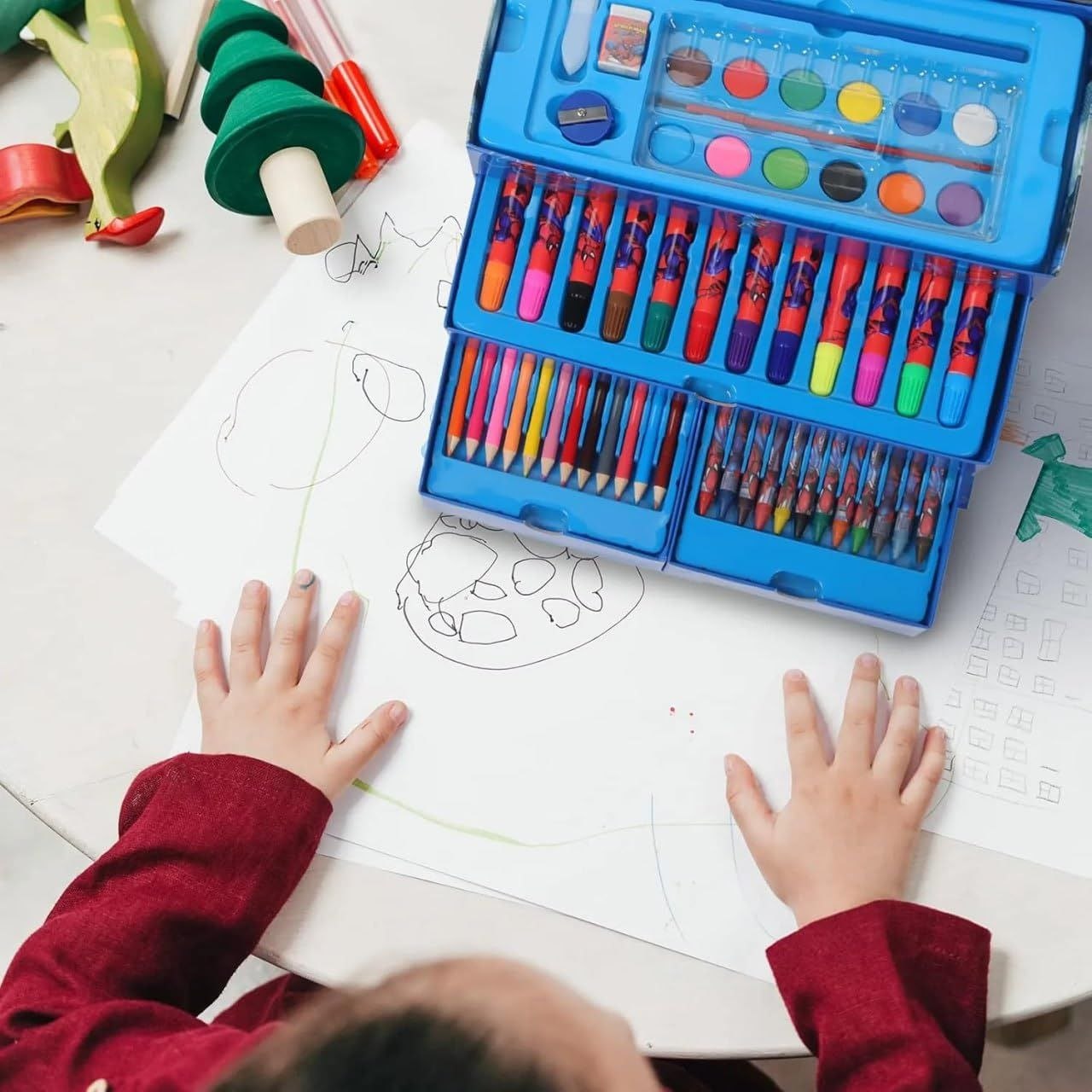 ESTUCHE DE ARTE INFANTIL CON DISEÑO DE SPIDER MAN 54PCS