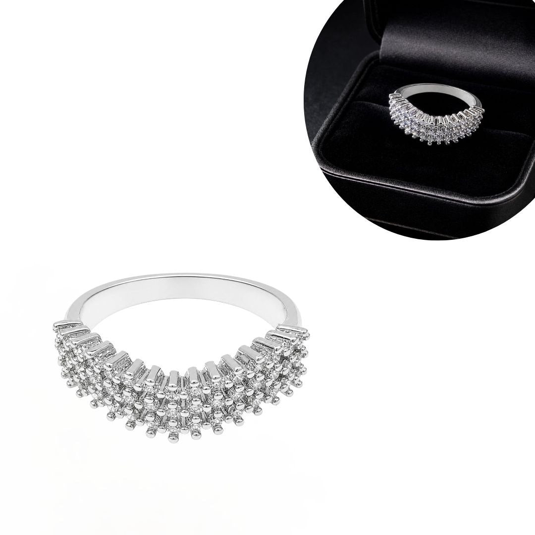 ANILLO DE ENCHAPE PARA DAMA CON DISEÑO DE MÚLTIPLES HILERAS Y PAVÉ DE CIRCONES