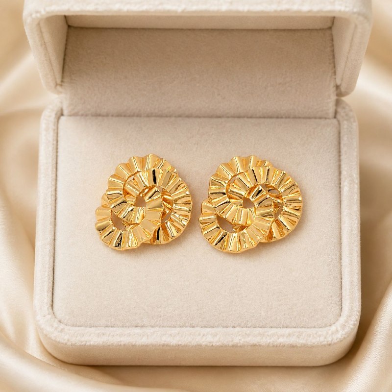 ARITOS DE ENCHAPE PARA DAMA CON DISEÑO DE AROS ENLAZADOS 2.5CM
