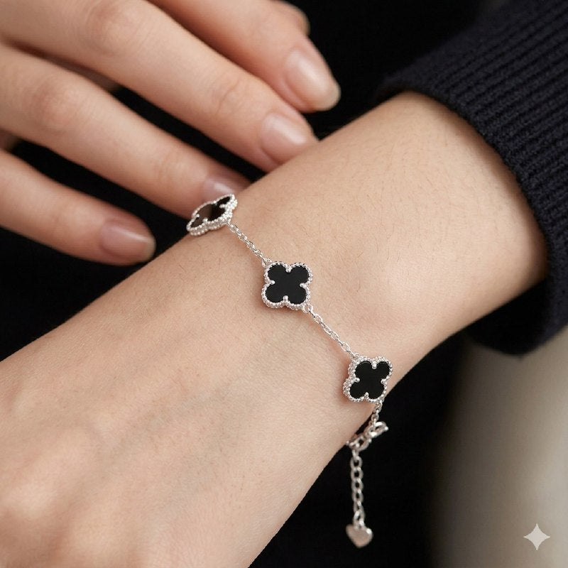 PULSERA FORMA VAN CLEEF DE PLATA 9.25 PESO: 5G