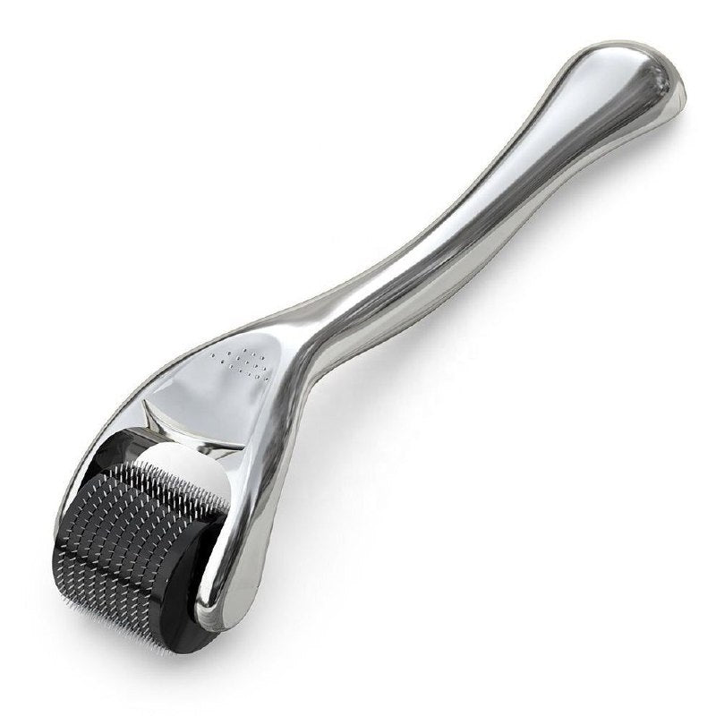 RODILLO FACIAL MASAJEADOR CON MICROAGUJAS DE TITANIO DE 0.5MM DERMAROLLER