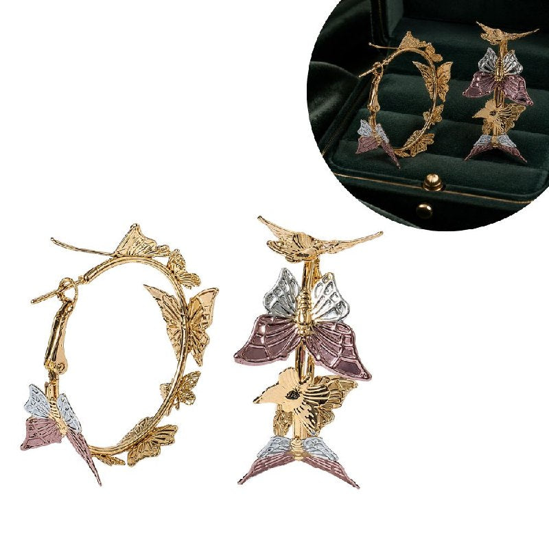 ARGOLLAS DE ENCHAPE PARA DAMA CON DISEÑO DE MARIPOSA 4CM