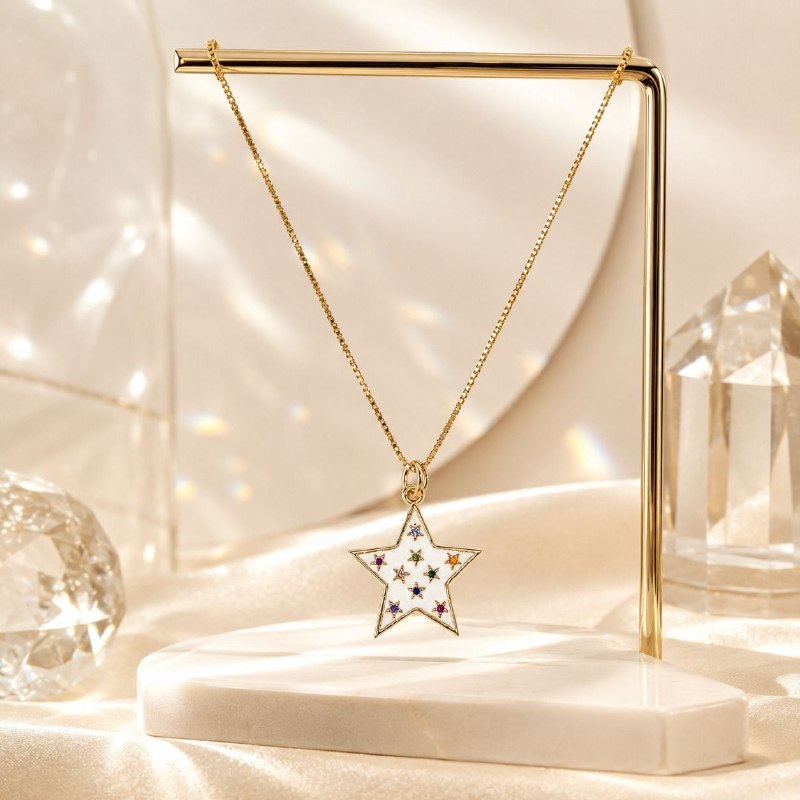 GARGANTILLA DE ENCHAPE PARA DAMA CON DISEÑO DE ESTRELLA 2.3CM