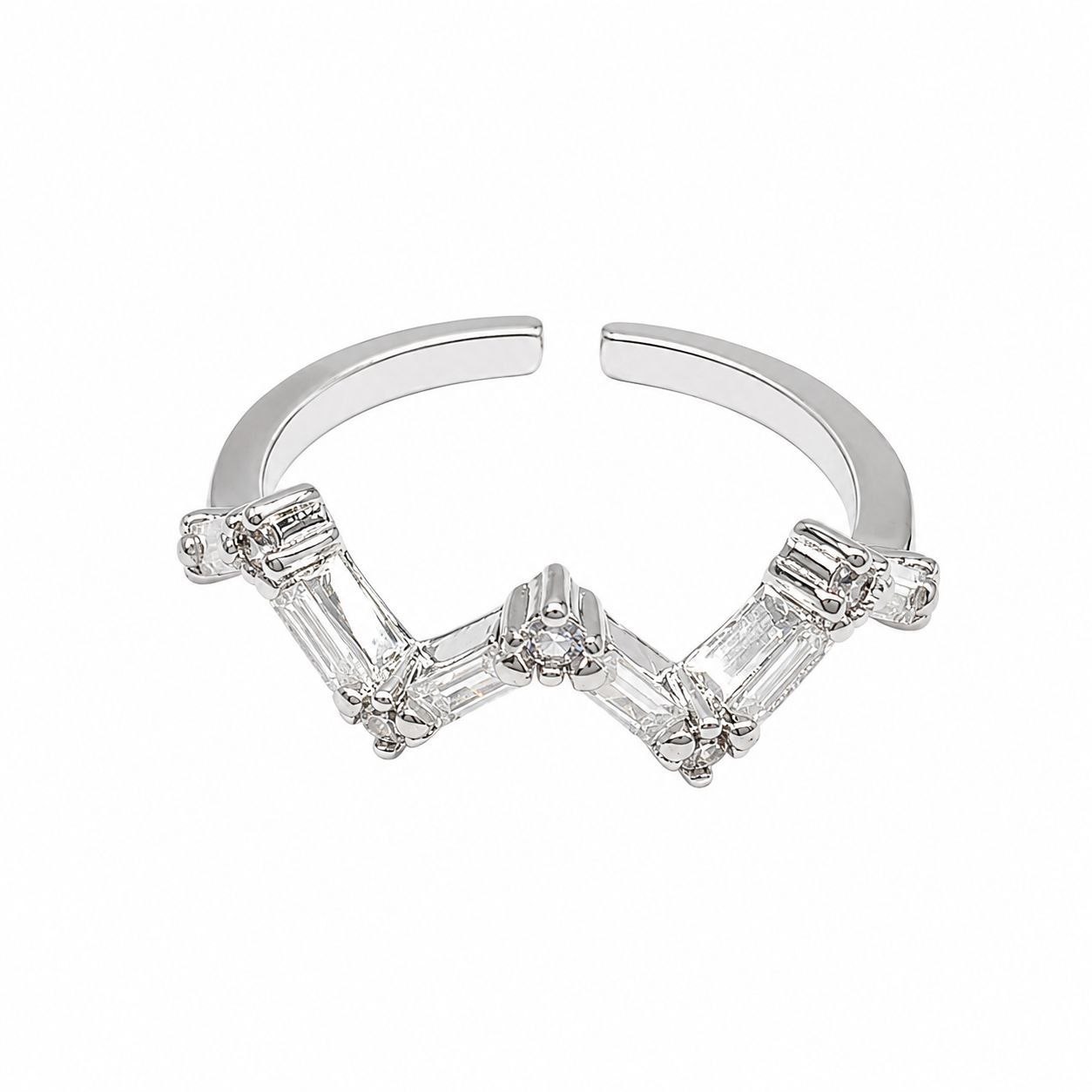 ANILLO DE ENCHAPE PARA DAMA CON DISEÑO ZIG ZAG Y CIRCONES BAGUETTE