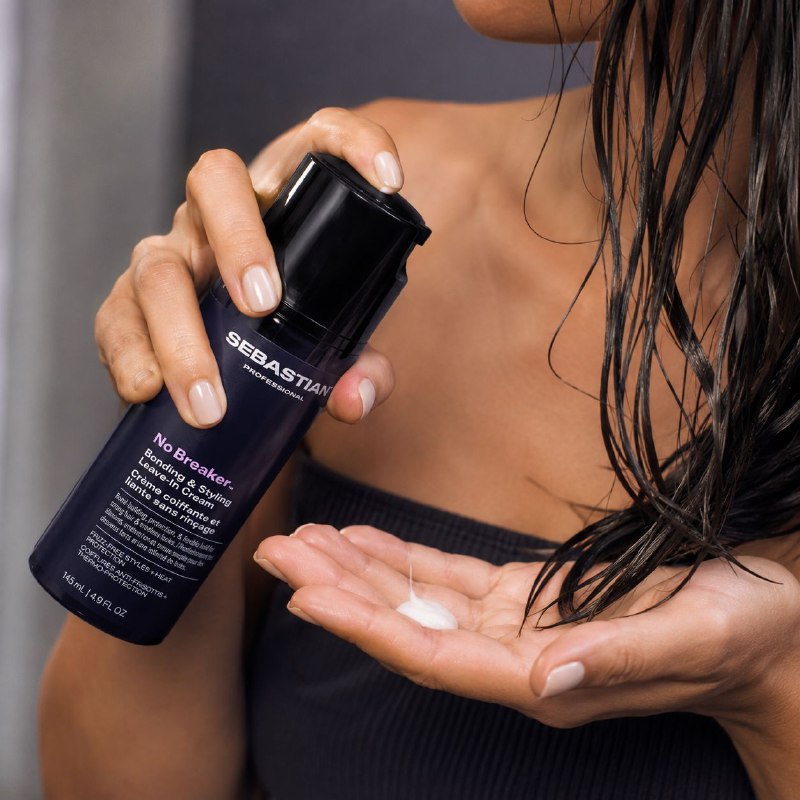 CREMA PARA PEINAR SIN ENJUAGUE PROTECTORA TERMICA Y FORTALECEDORA SEBASTIAN PROFESSIONAL 145ML