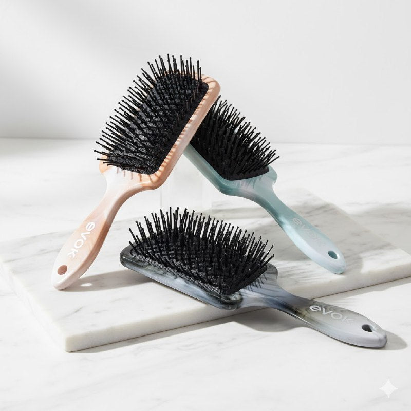 CEPILLO PARA EL CABELLO DESENREDANTE CON DISEÑO MARMOLEADO SUAVE EVOK