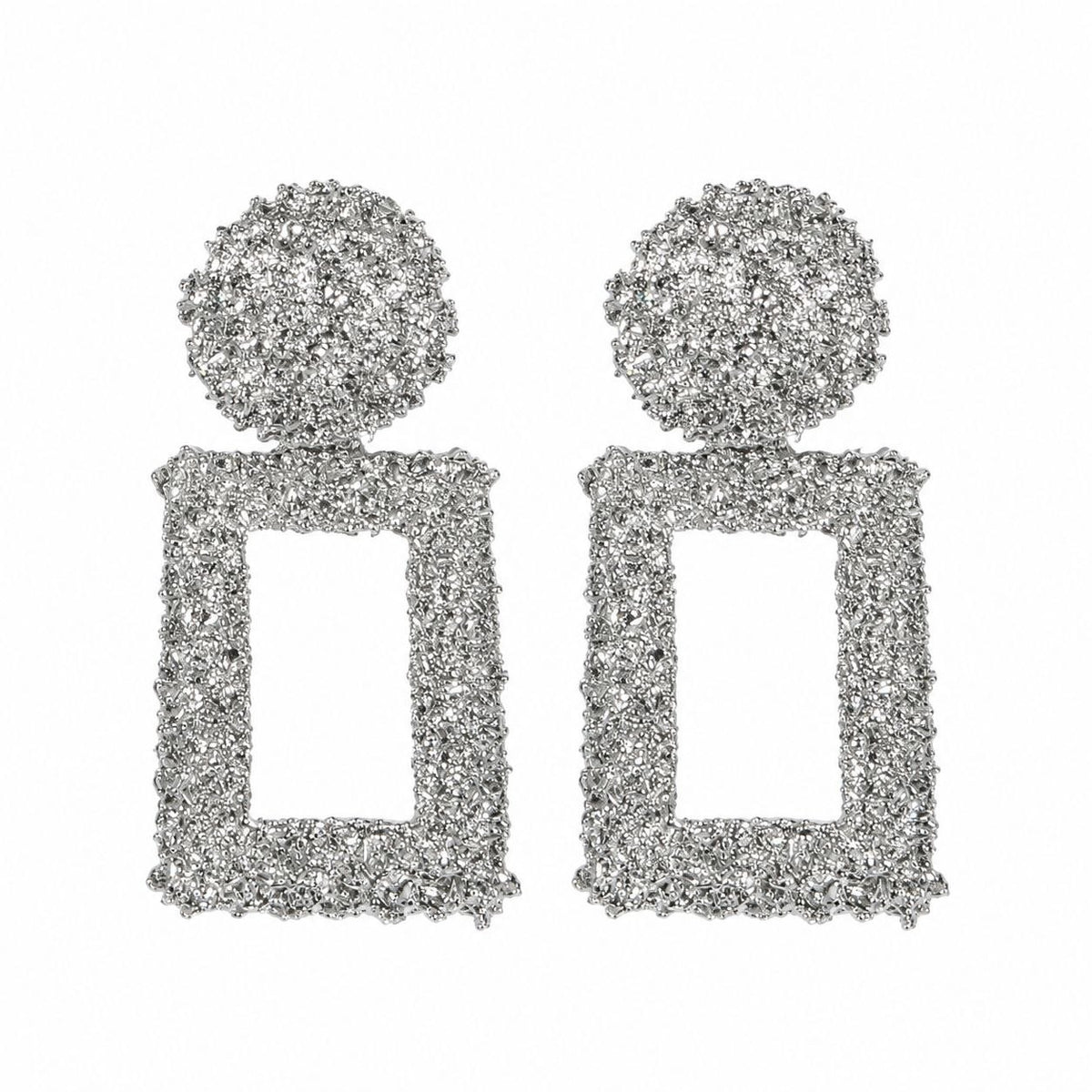ARETES DE ENCHAPE EN RODIO PARA DAMA GEOMÉTRICOS TEXTURIZADOS STATEMENT