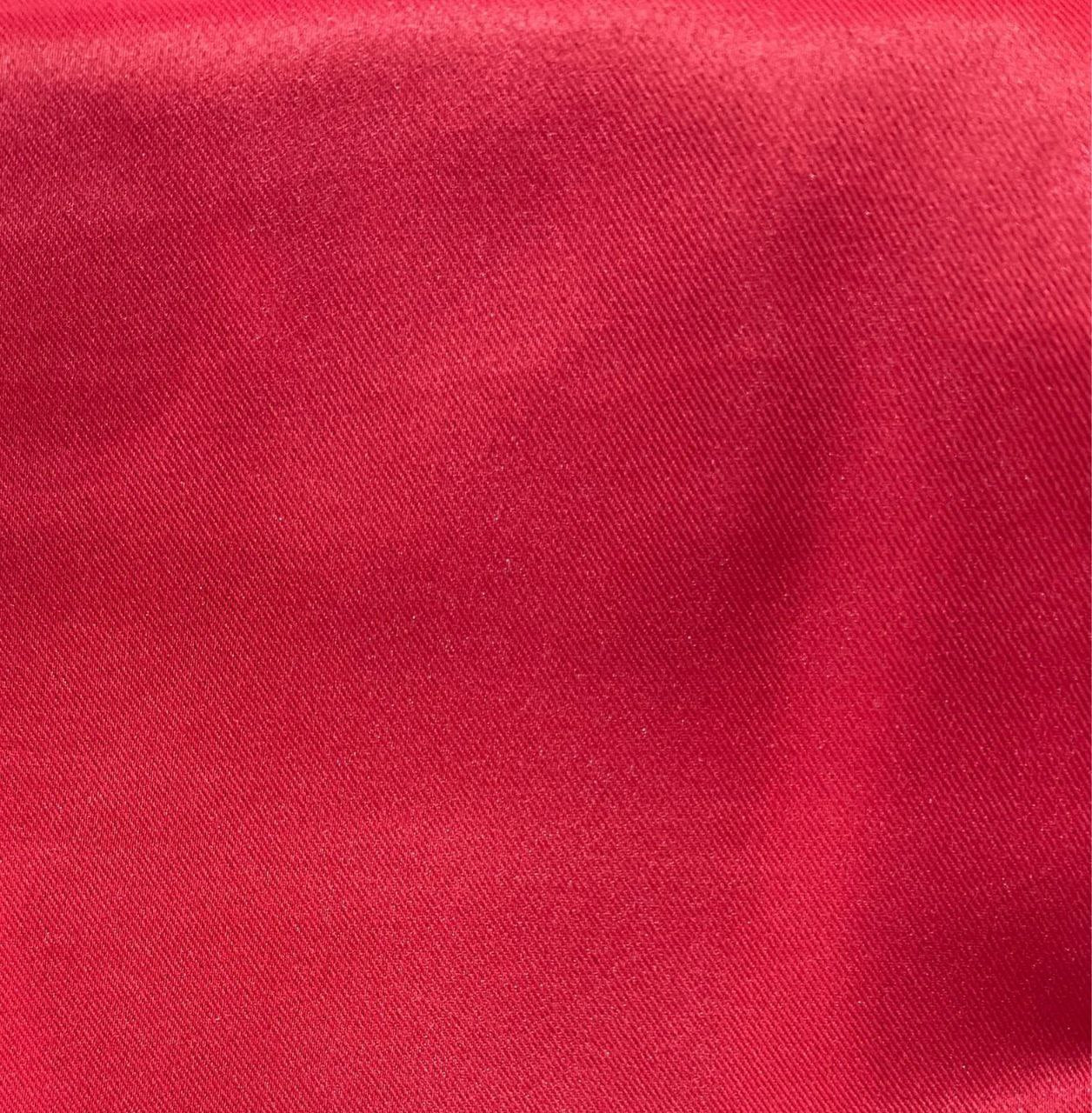 CORTINA BLACKOUT COLOR ROJO CON OJALES DE METAL 1 PANEL HPC POLO 132X228CM