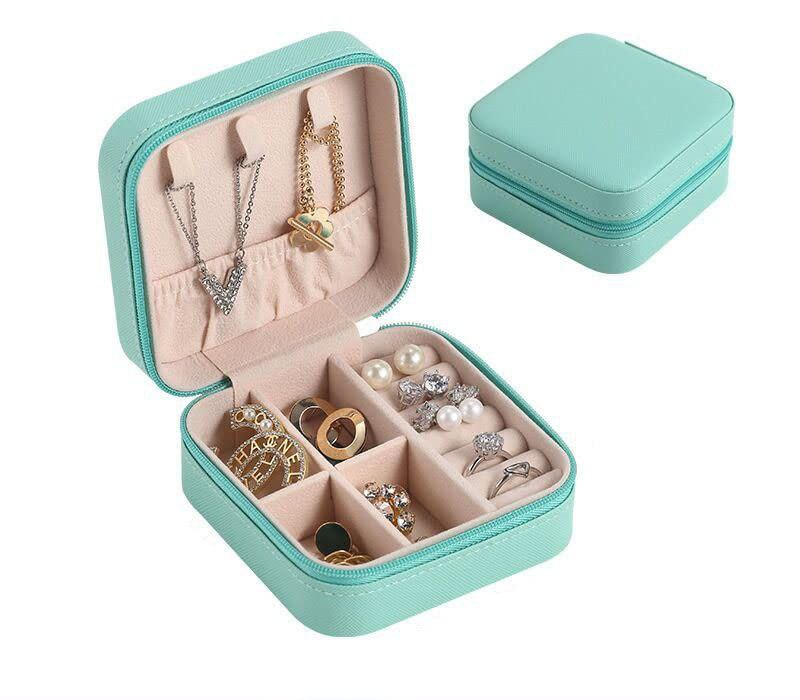 ORGANIZADOR DE JOYAS MINI PORTATIL 5X10X10CM