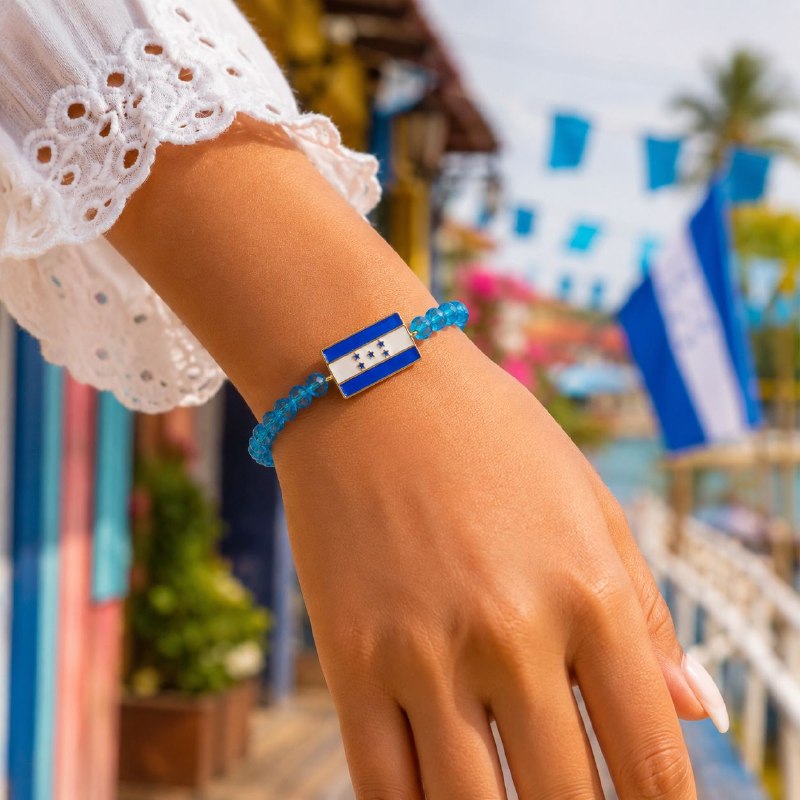 PULSERA DE ENCHAPE ELASTICA PARA DAMA CON DISEÑO DE HONDURAS