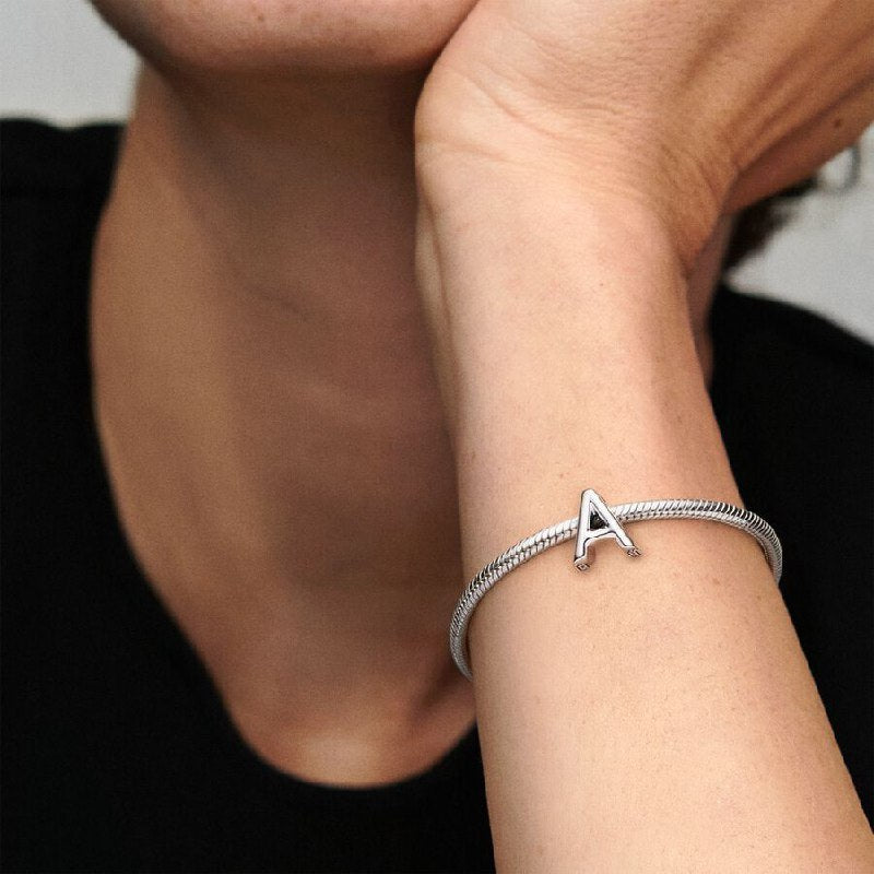 PCHARM787$A LETRA A PANDORA PLATA 9.25