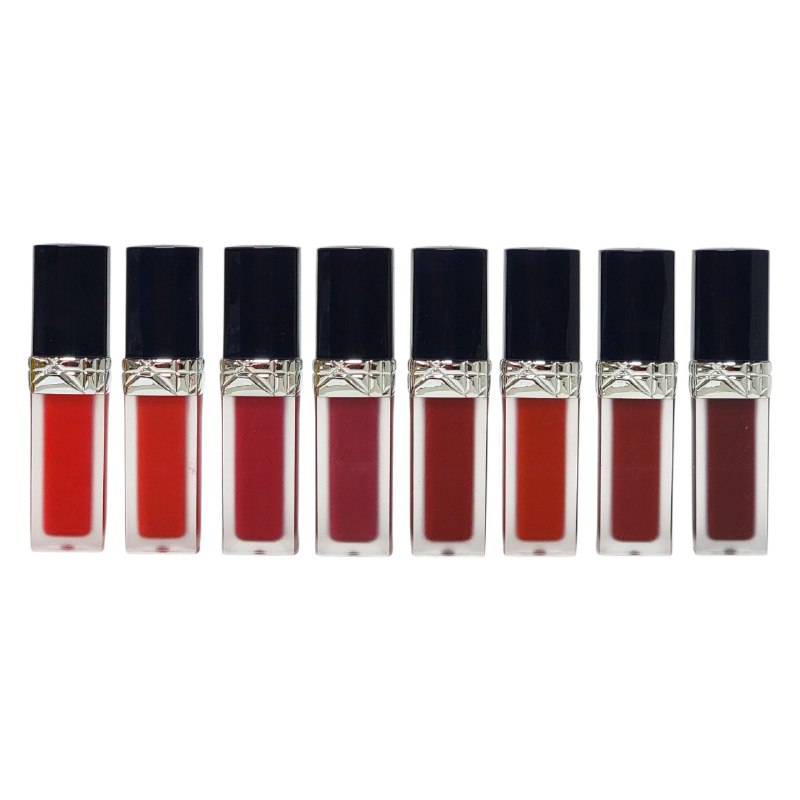 BRILLO LABIAL LIQUIDO DE ACABADO MATTE DE LARGA DURACION HOLLYWOOD 8ML (DUPE DE DIOR)