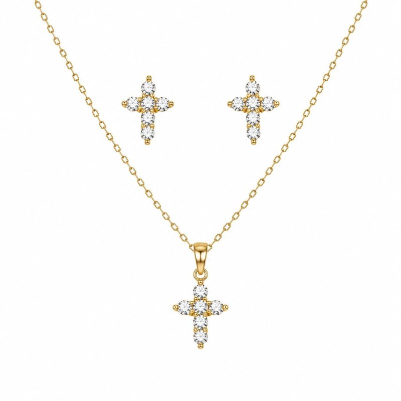 SET DE ENCHAPE PARA DAMA CADENA, DIJE Y TOPOS CRUZ ESPIRITUAL CON CIRCONES SUJETOS EN ENGARCE