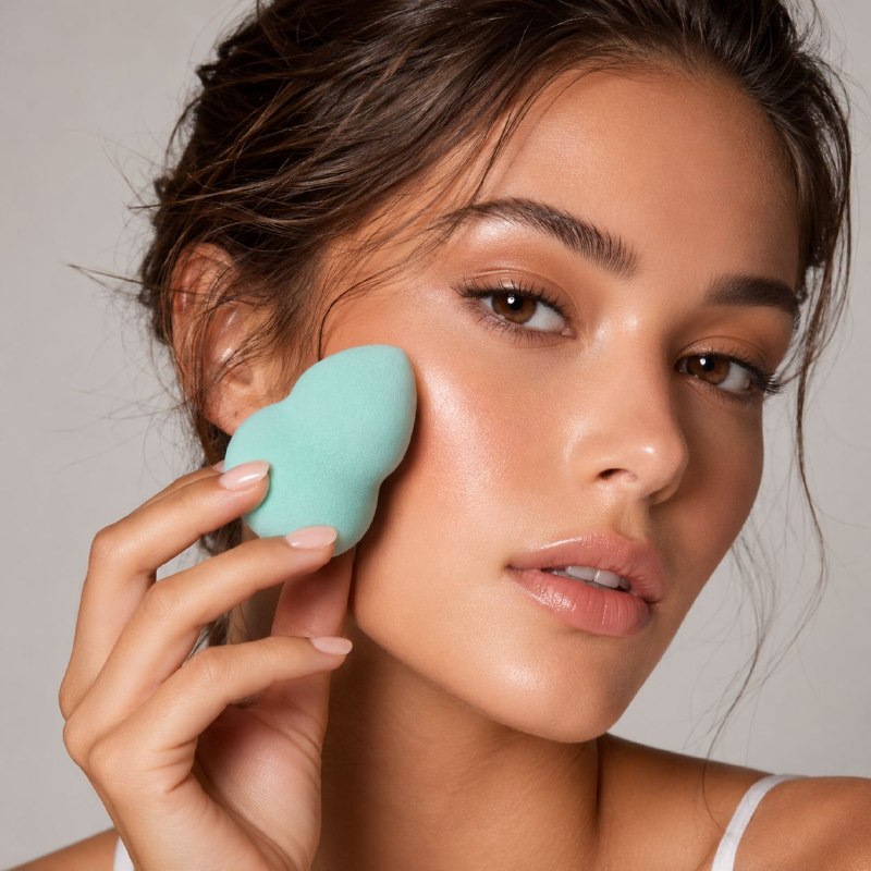 ESPONJAS PARA MAQUILLAJE DE DIFUMINACION FORMAS Y COLORES SURTIDOS