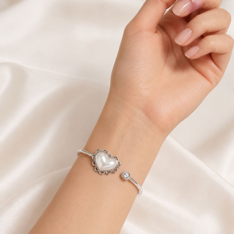 PULSERA DE ENCHAPE PARA DAMA CON DISEÑO DE CORAZON 7CM