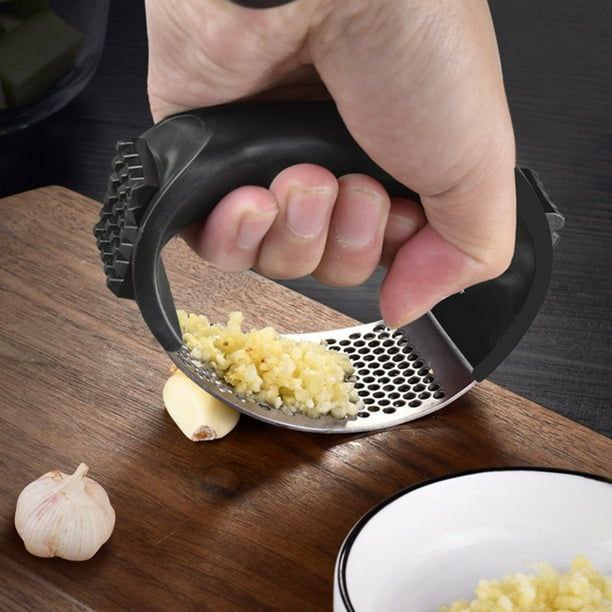 PRENSA MACHACADORA DE AJOS MULTIFUNCIONAL 2 EN 1 DE COCINA, CON UN LEVE MOVIMIENTO APLASTA O PICA AJO EN SEGUNDOS FACILMENTE
