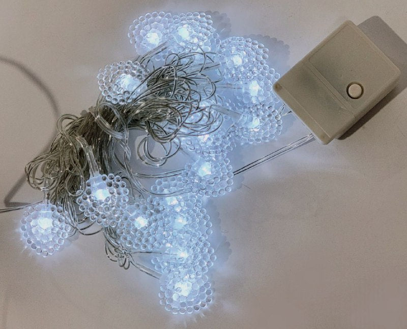 LUCES DECORATIVAS NAVIDEÑAS GUIRNALDA LED, PERFECTA PARA ARBOLES Y ESPACIOS INTERIORES O EXTERIORES, CAMBIOS DE LUZ BLANCA 9 DISEÑOS
