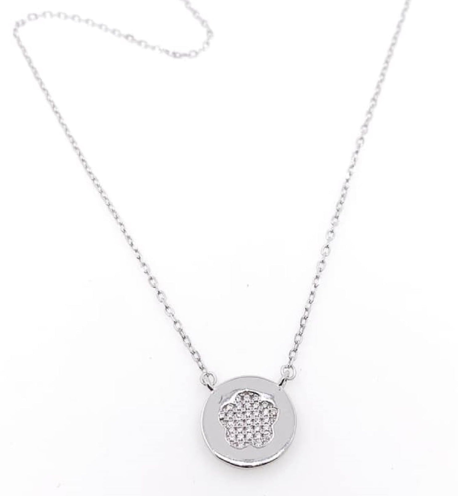PDIJE1271 CIRCULAR CON FLOR DE CORCONES EN MEDIO, INCLUYE CADENA PLATA 925