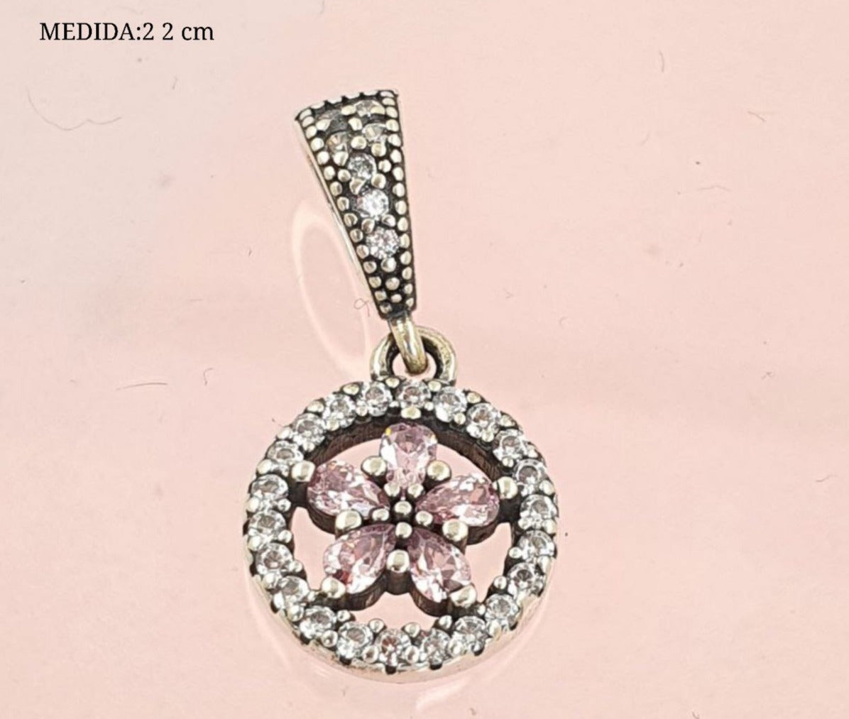 PCHARM2745#2    COLGANTE CIRCULAR CON FLOR CIRCONES ROSADOS EN MEDIO